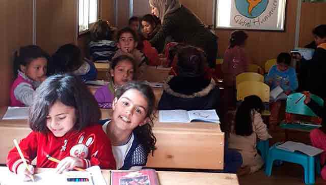 Educational reinforcement for Syrian refugee children in Madaba and Amman